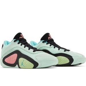 Nike Jordan Low-Top Sneakers in Mint, Black, Pink & Lime BRAND NEW 6.5Y